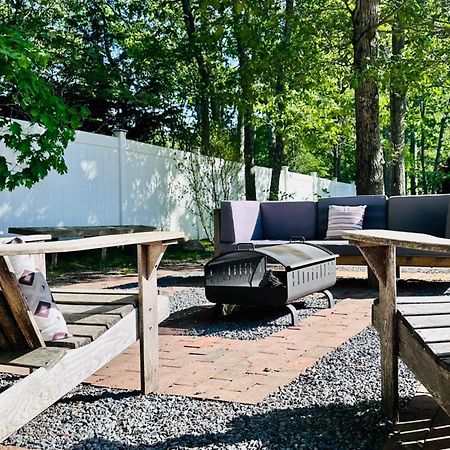 Nature'S Haven In The Hamptons With Pool East Hampton Exteriér fotografie